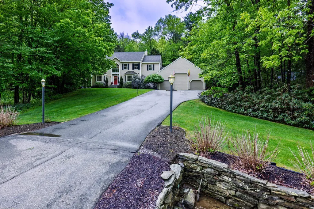69 Wellington Circle Lebanon NH 03766