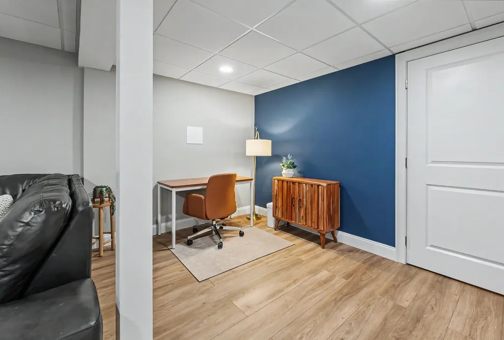 165 Shore Drive Nashua NH 03062