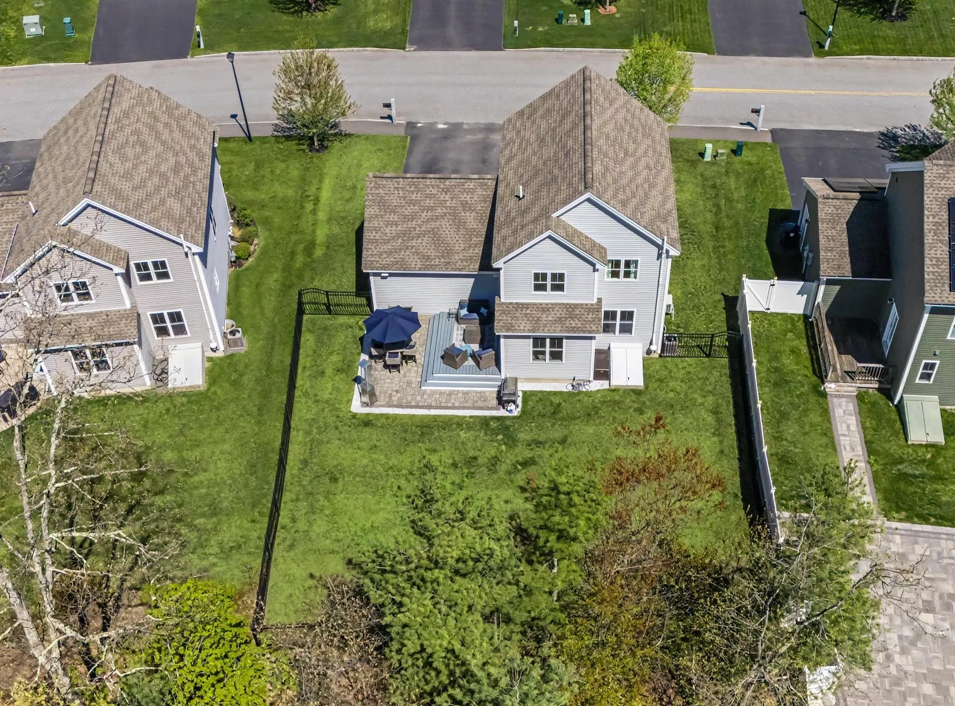 165 Shore Drive Nashua NH 03062