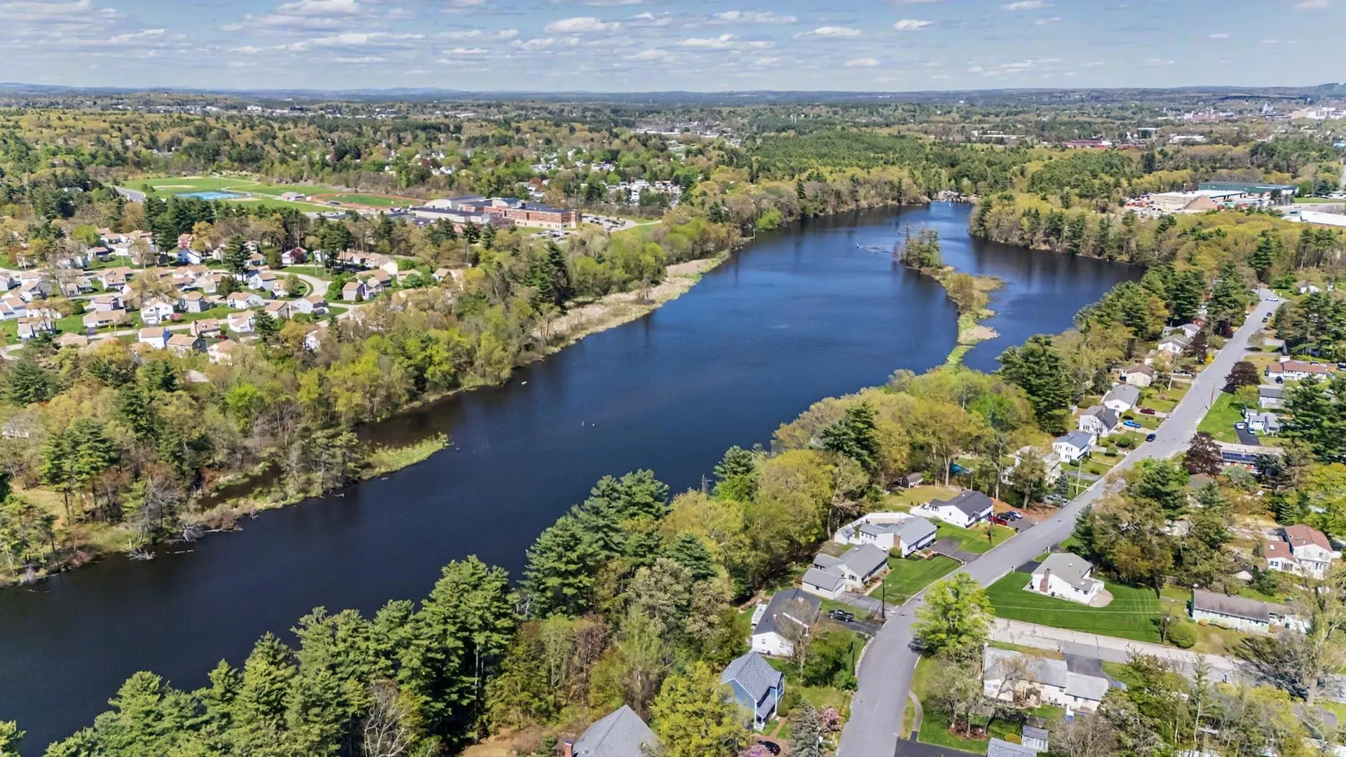 165 Shore Drive Nashua NH 03062