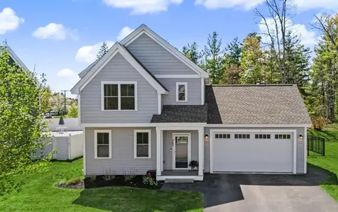165 Shore Drive Nashua NH 03062