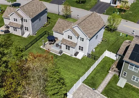165 Shore Drive Nashua NH 03062