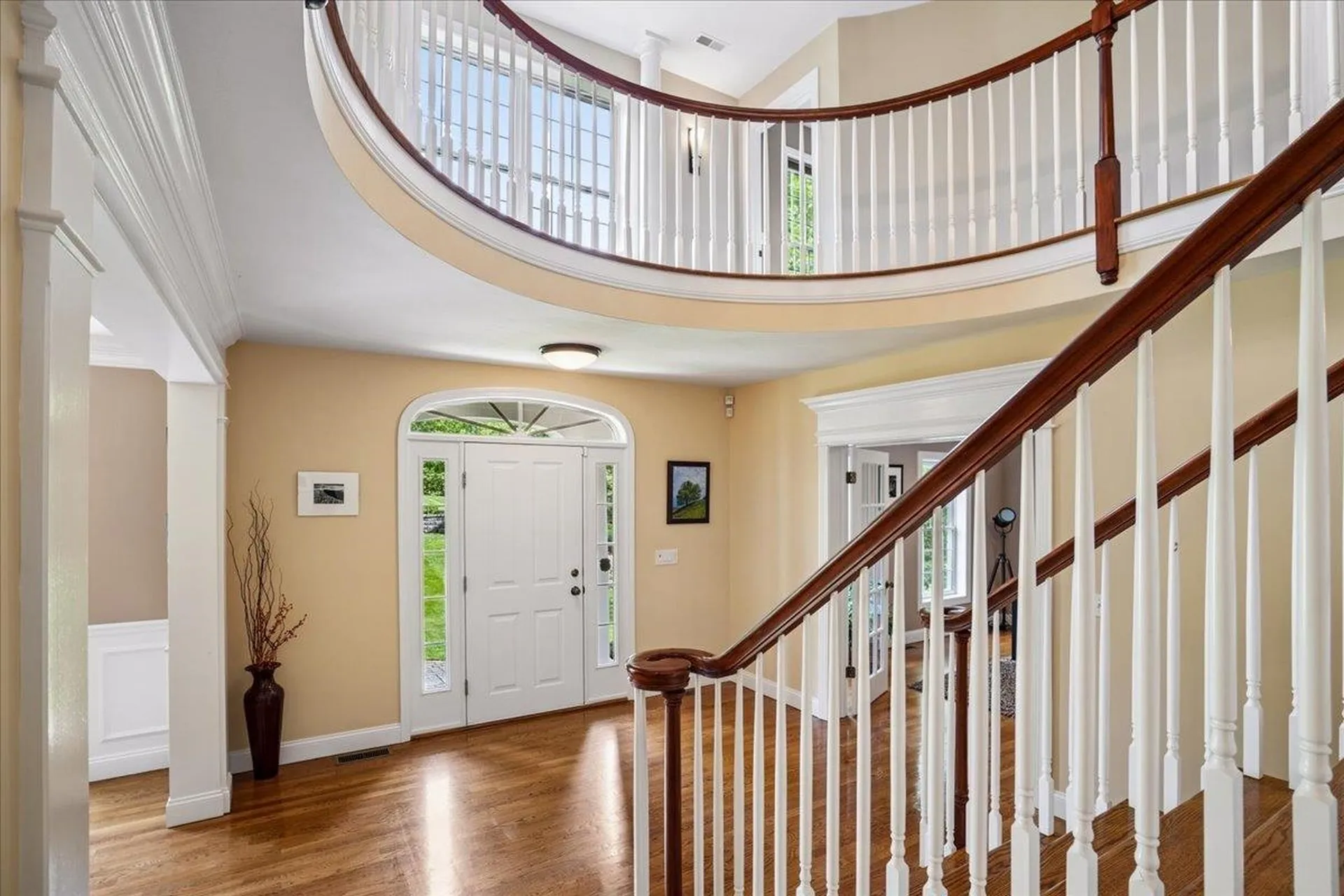 22 Elizabeth Way Bedford NH 03110