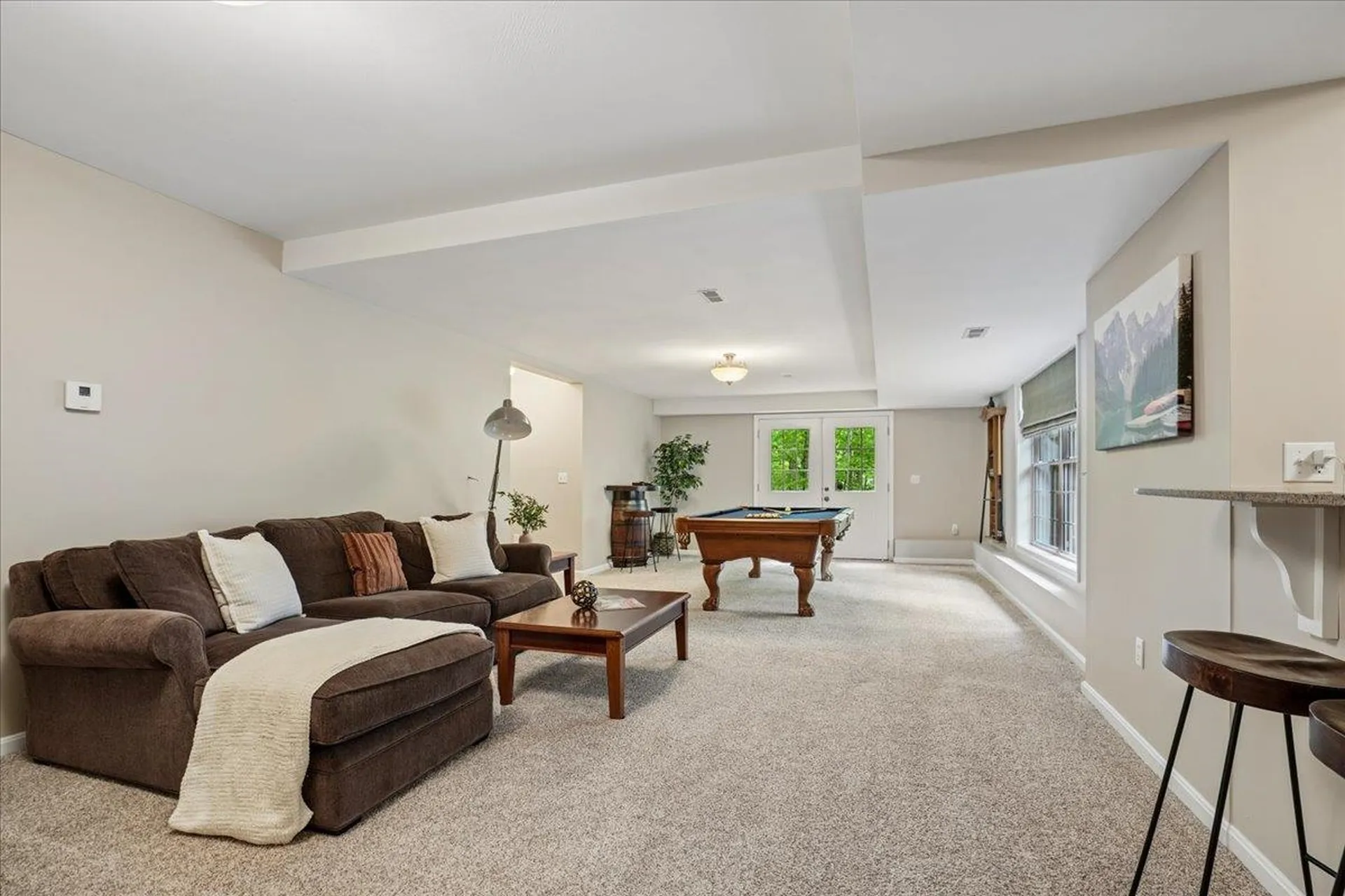 22 Elizabeth Way Bedford NH 03110