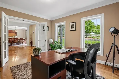 22 Elizabeth Way Bedford NH 03110