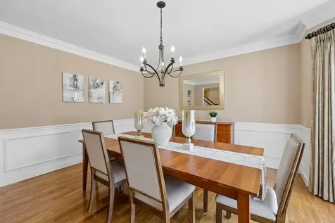 22 Elizabeth Way Bedford NH 03110