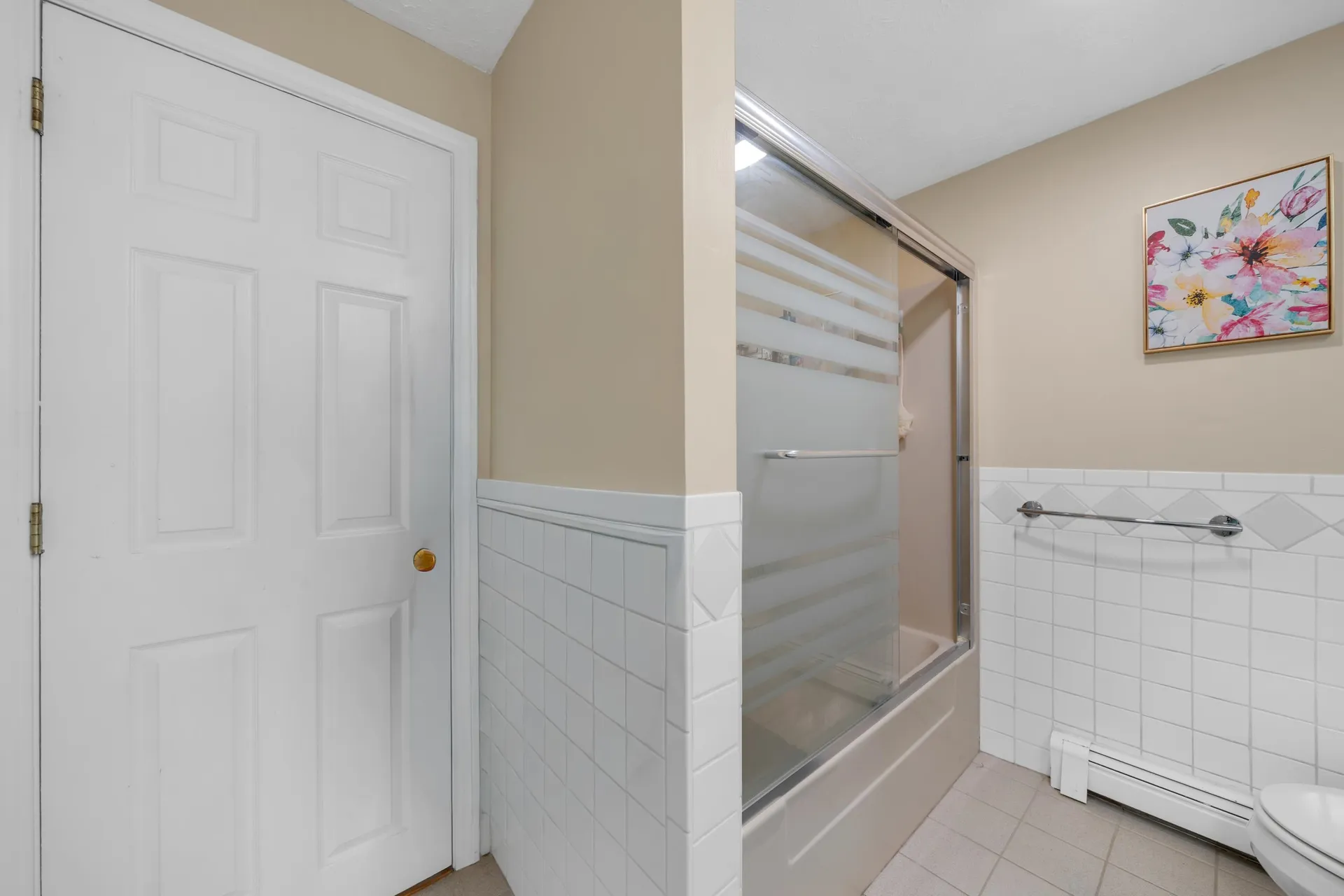 16 Sullivan Court Salem NH 03079