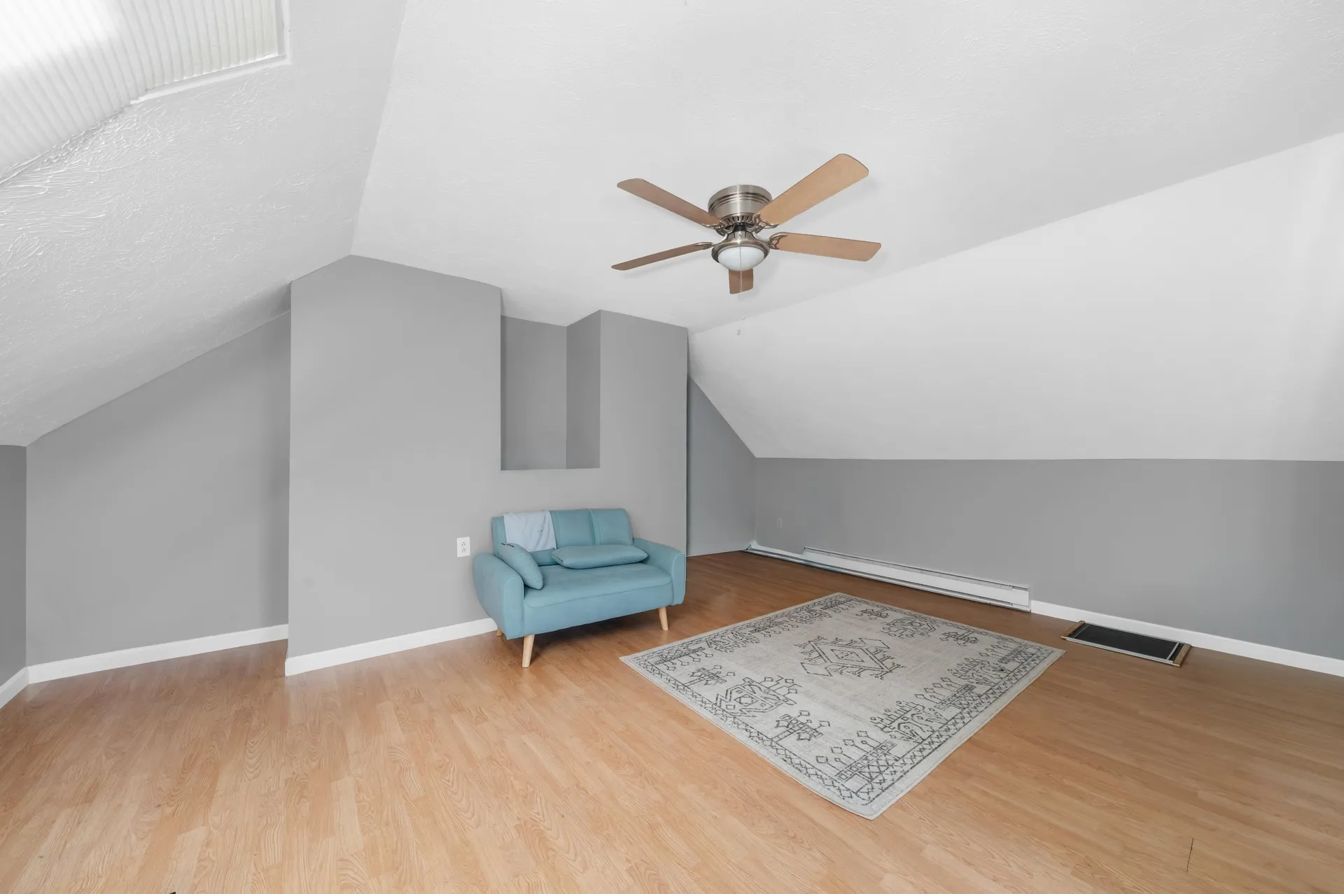 16 Sullivan Court Salem NH 03079