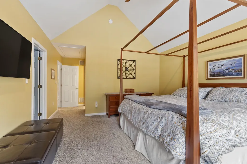 35 Exeter Farms Road Exeter NH 03833