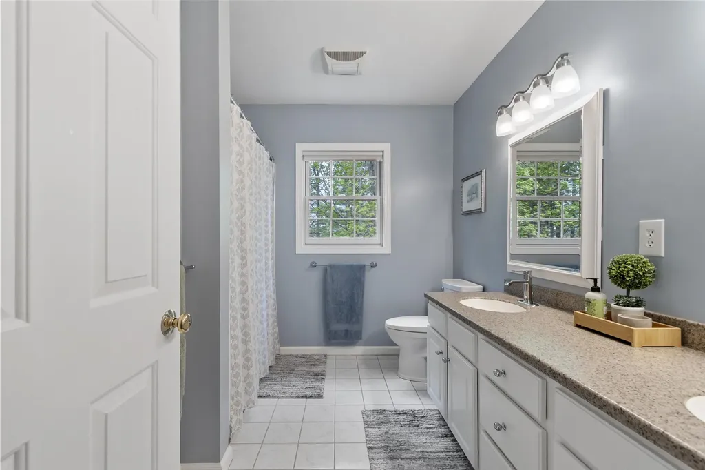 35 Exeter Farms Road Exeter NH 03833
