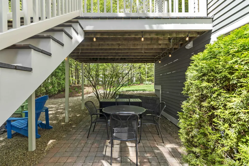 35 Exeter Farms Road Exeter NH 03833