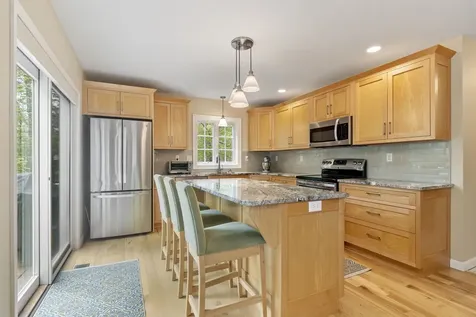 35 Exeter Farms Road Exeter NH 03833