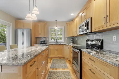 35 Exeter Farms Road Exeter NH 03833