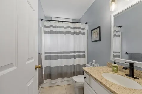 35 Exeter Farms Road Exeter NH 03833