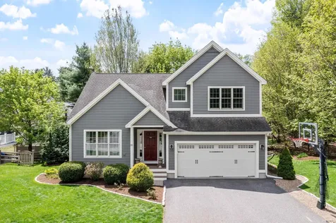 35 Exeter Farms Road Exeter NH 03833