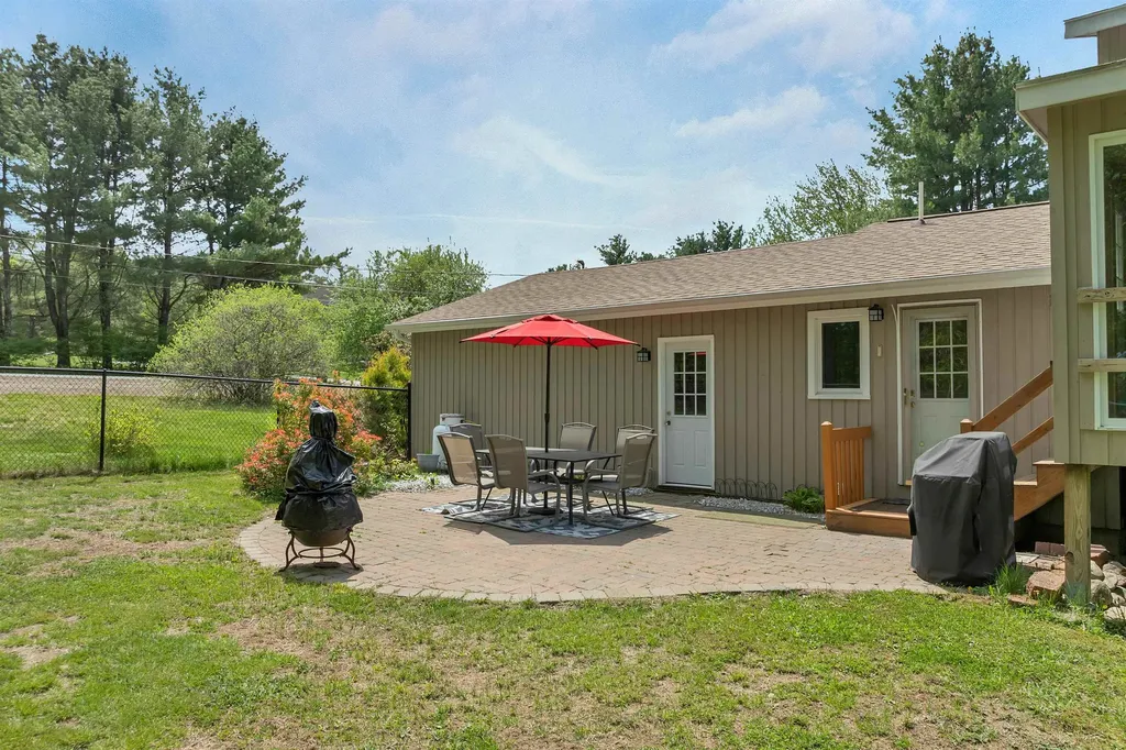 4 Birch Ledge Road Meredith NH 03253