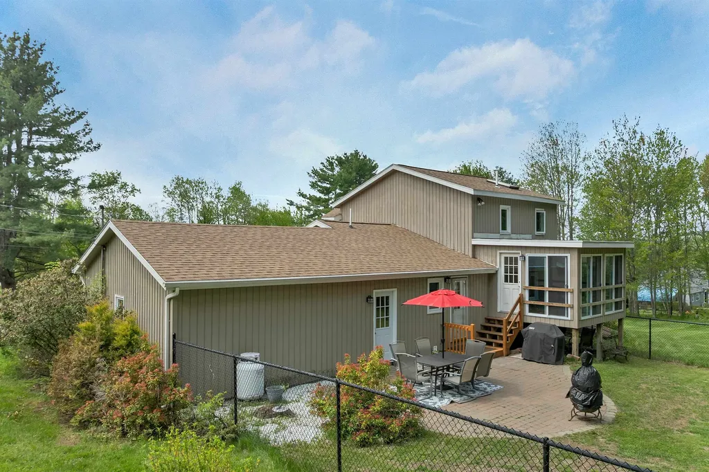 4 Birch Ledge Road Meredith NH 03253