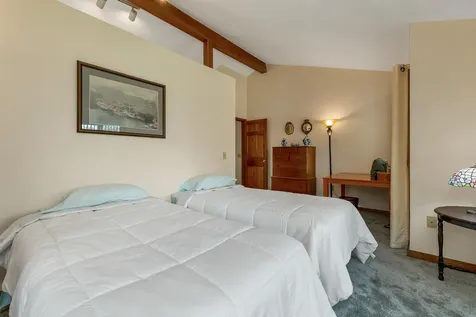 4 Birch Ledge Road Meredith NH 03253