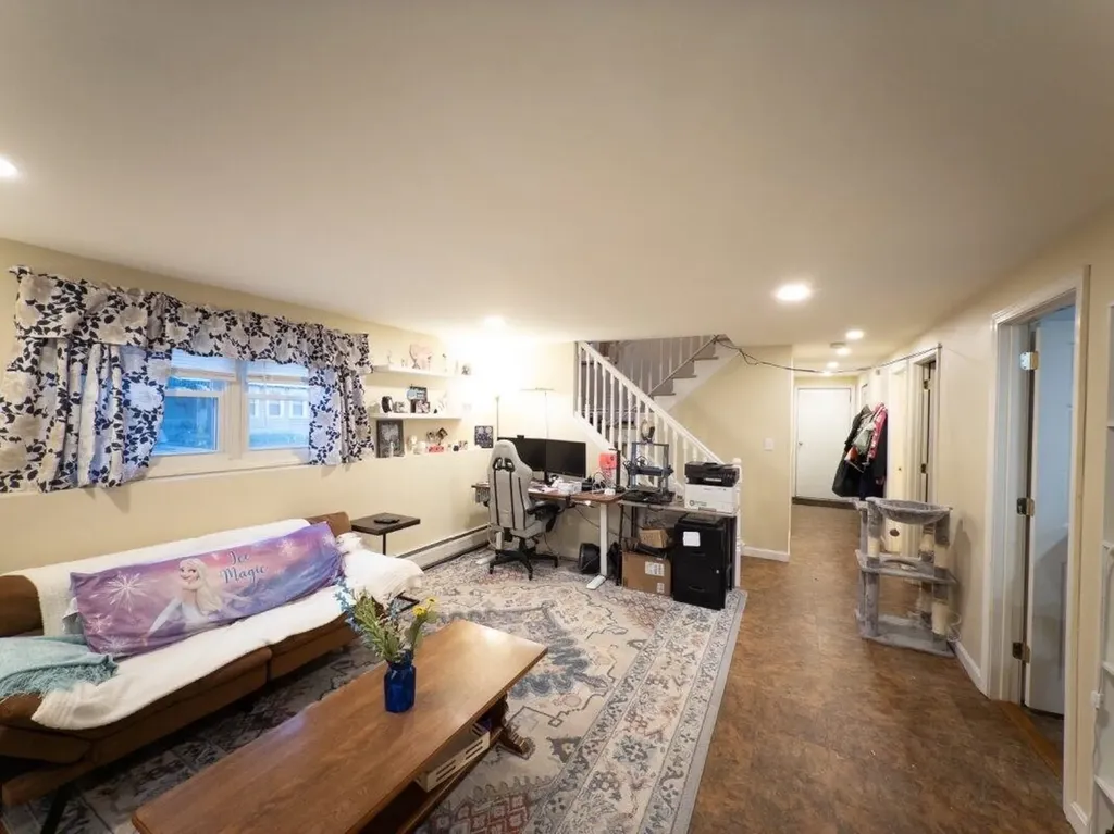 18 Edgewood Street Claremont NH 03743