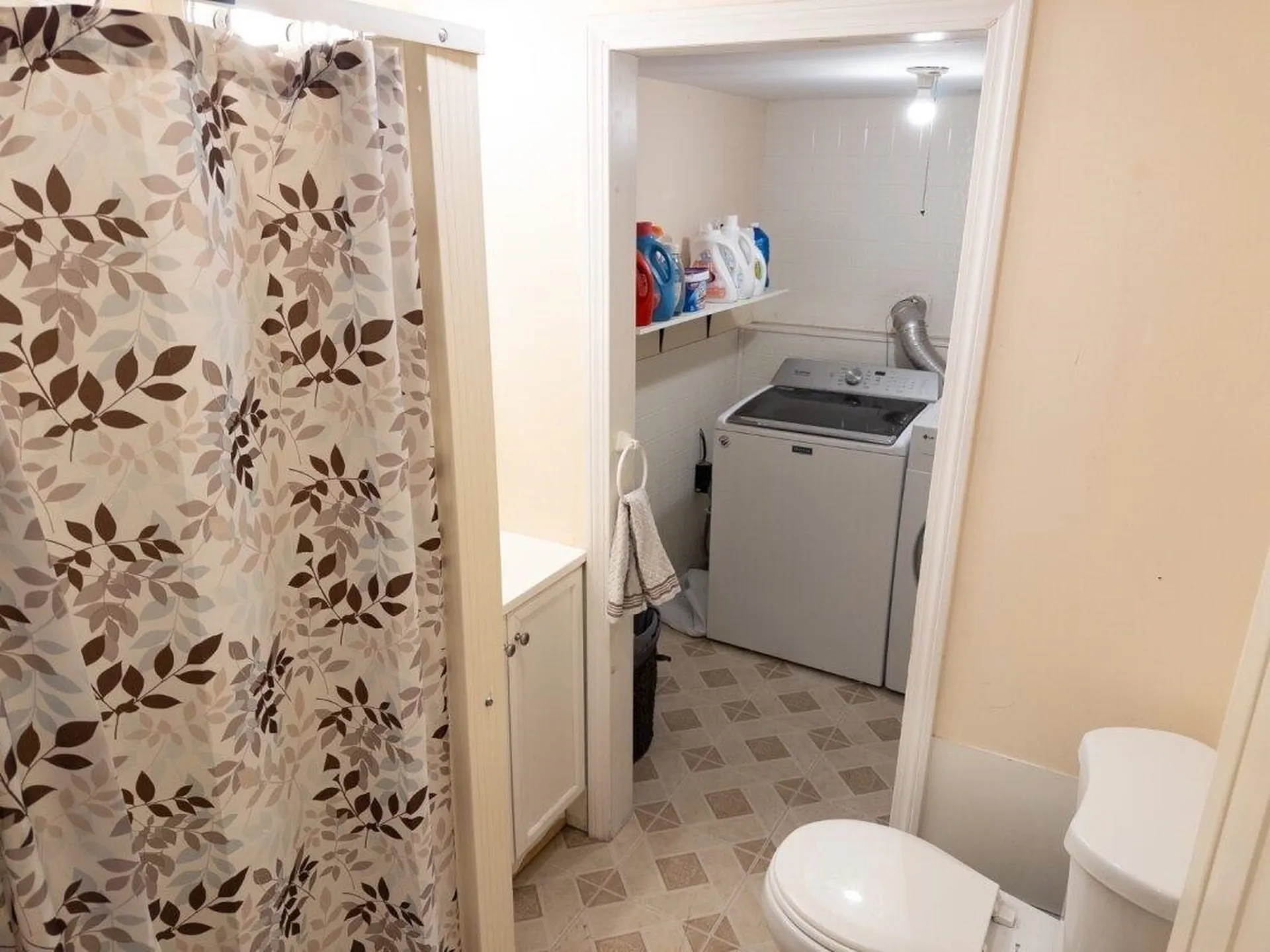 18 Edgewood Street Claremont NH 03743