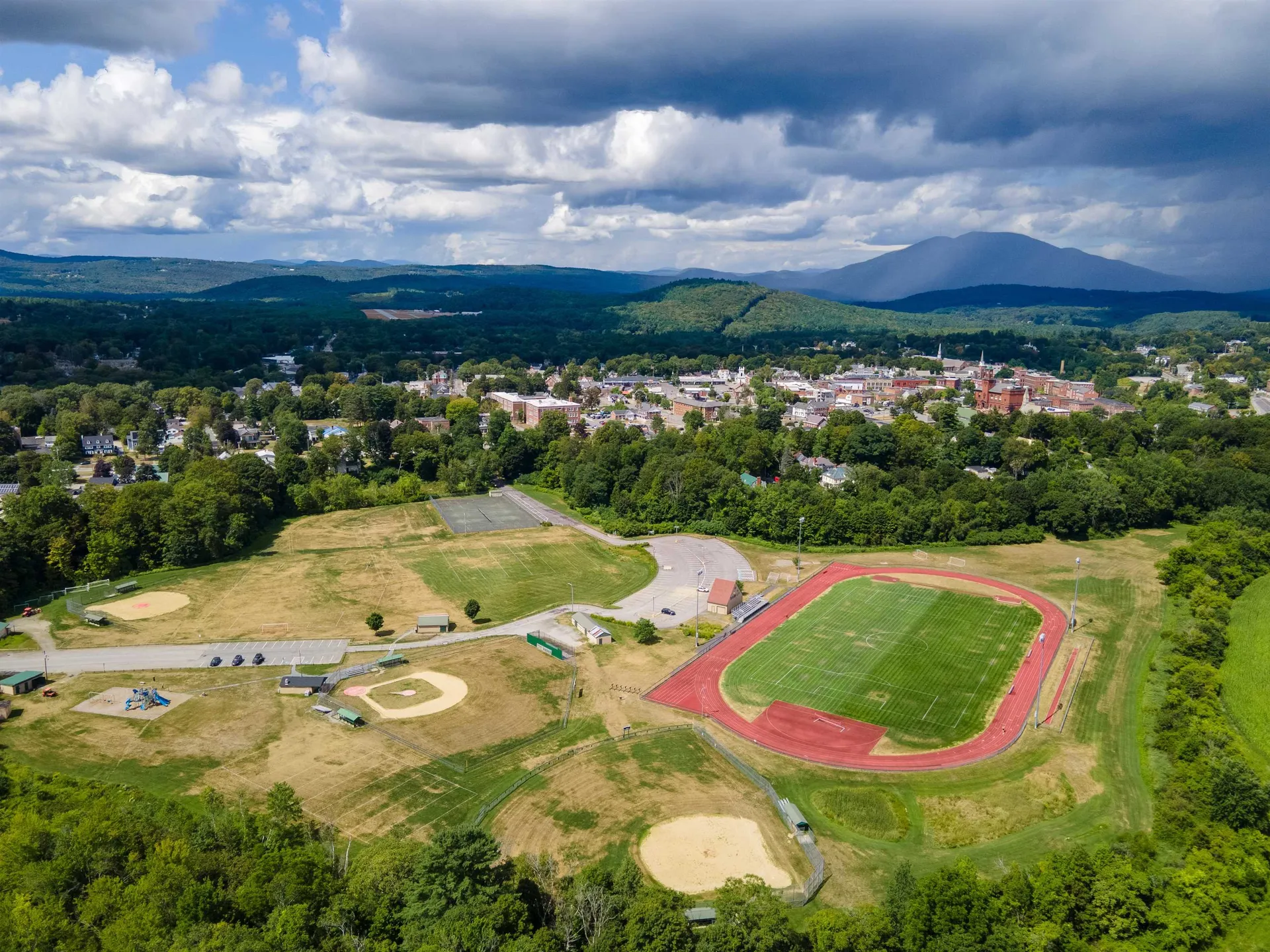 18 Edgewood Street Claremont NH 03743