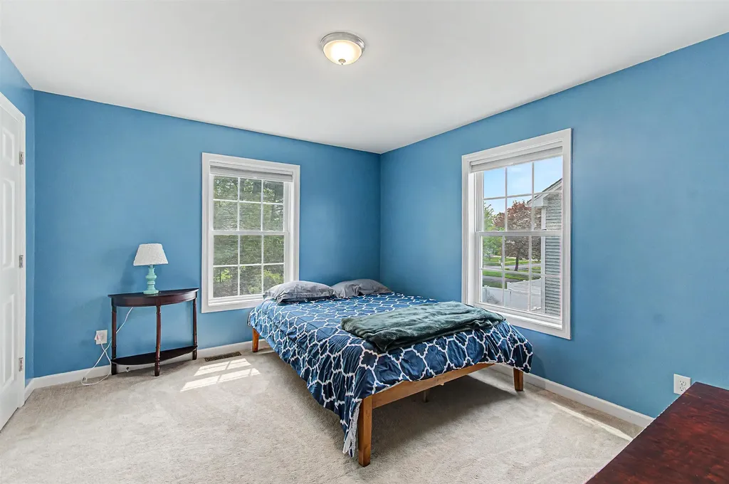 62 Bay Hollow Lane Colchester VT 05446