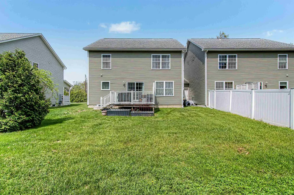 62 Bay Hollow Lane Colchester VT 05446