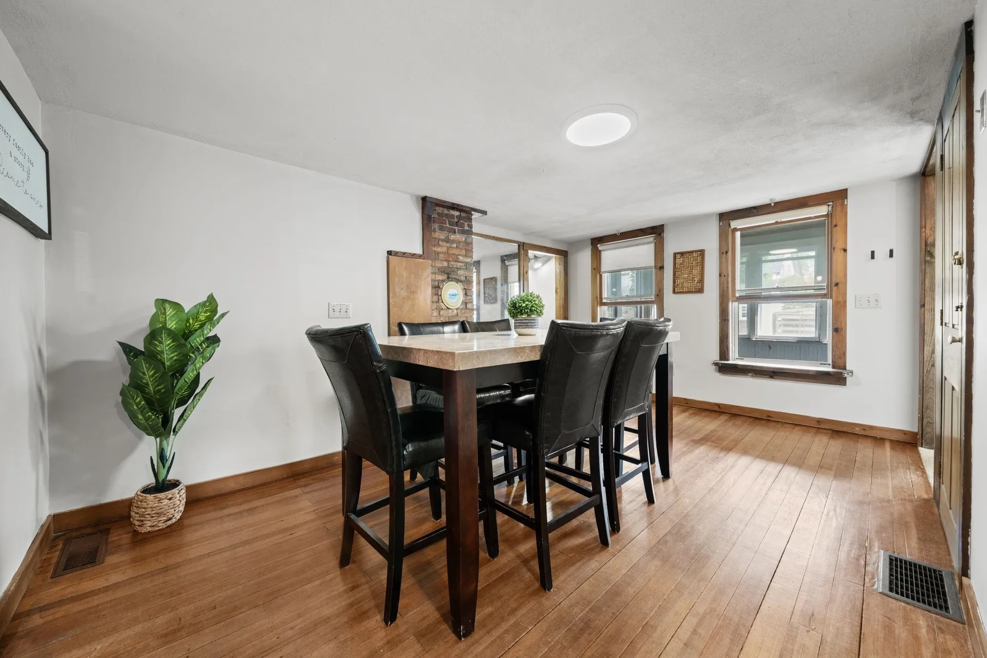 17 Blossom Road Plaistow NH 03865