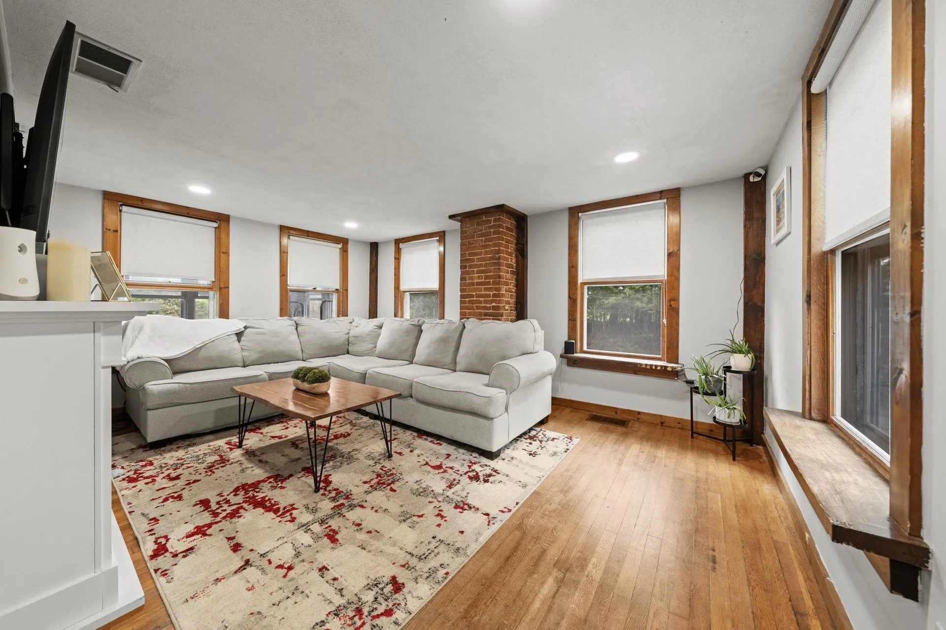 17 Blossom Road Plaistow NH 03865