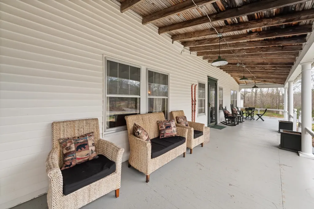 192 North Shore Road Hebron NH 03241