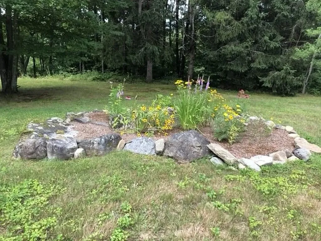 192 North Shore Road Hebron NH 03241