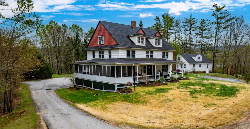 192 North Shore Road Hebron NH 03241