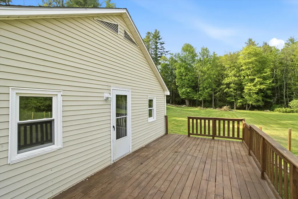 687 John Stark Highway Newport NH 03773
