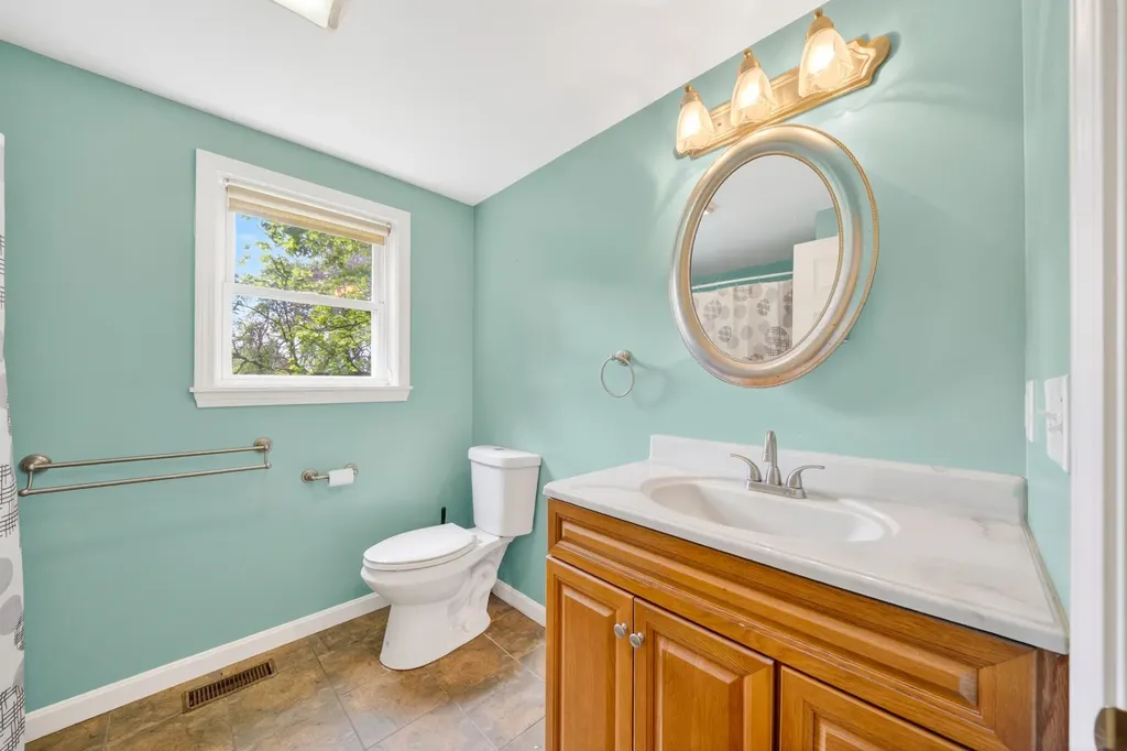 526 Pembroke Street Pembroke NH 03275
