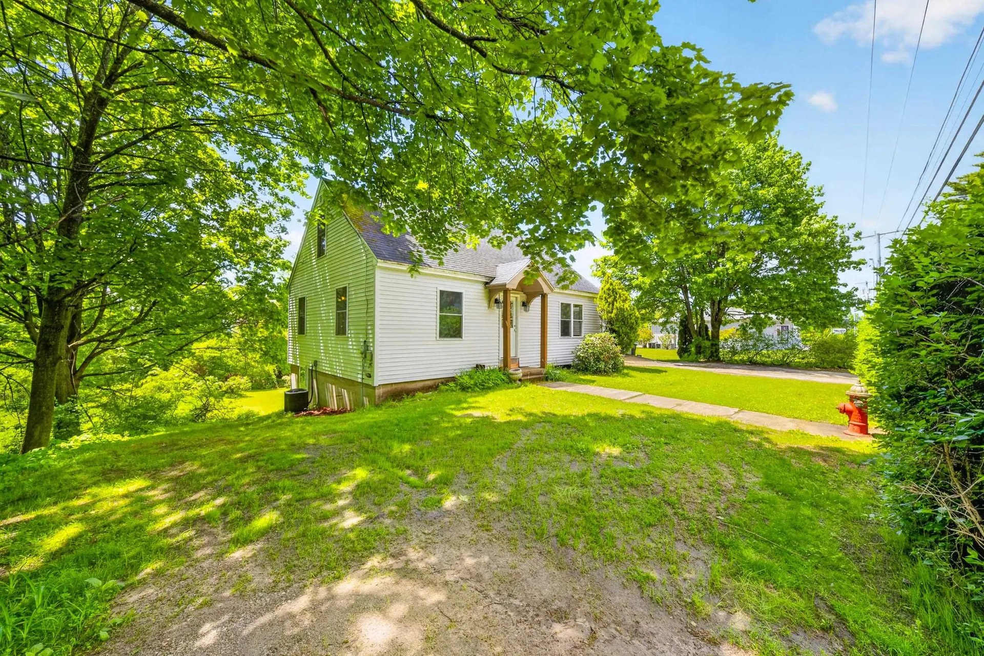 526 Pembroke Street Pembroke NH 03275