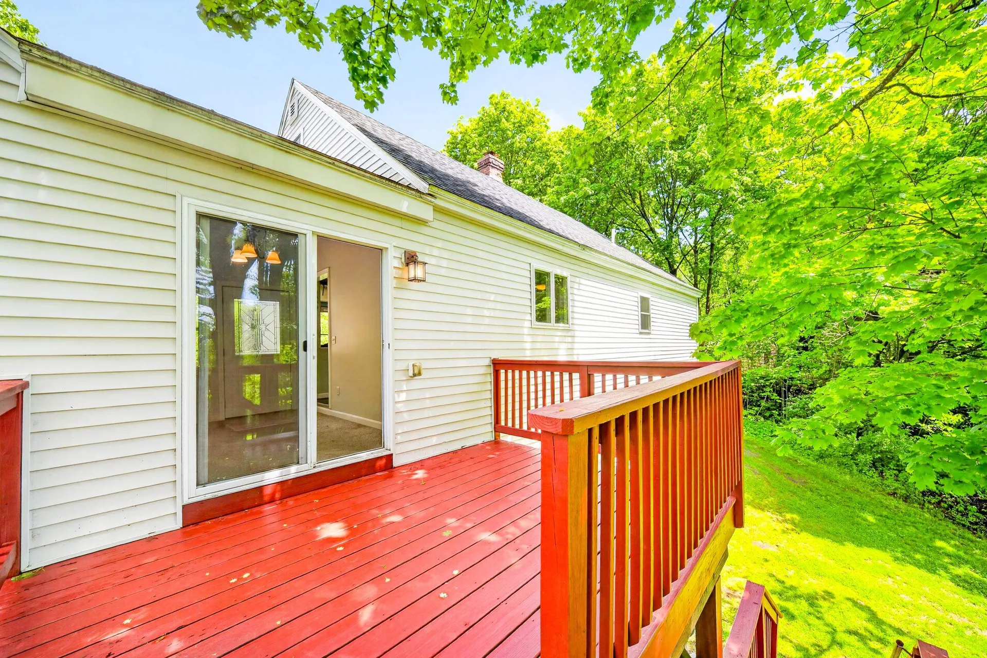 526 Pembroke Street Pembroke NH 03275