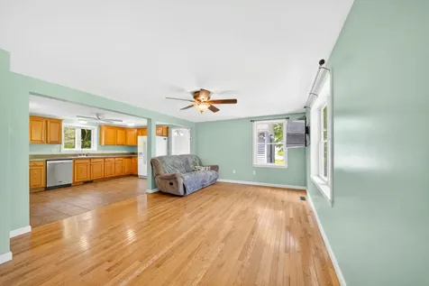 526 Pembroke Street Pembroke NH 03275