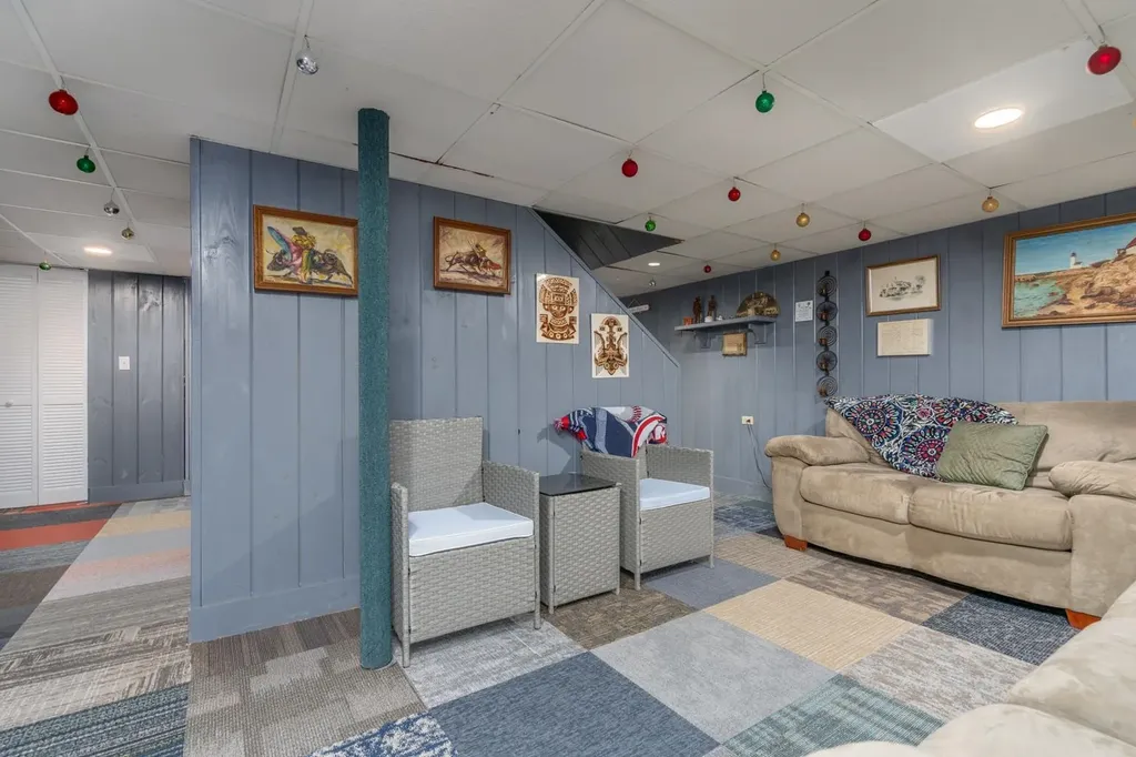 140 Mountain View Road Deerfield NH 03037