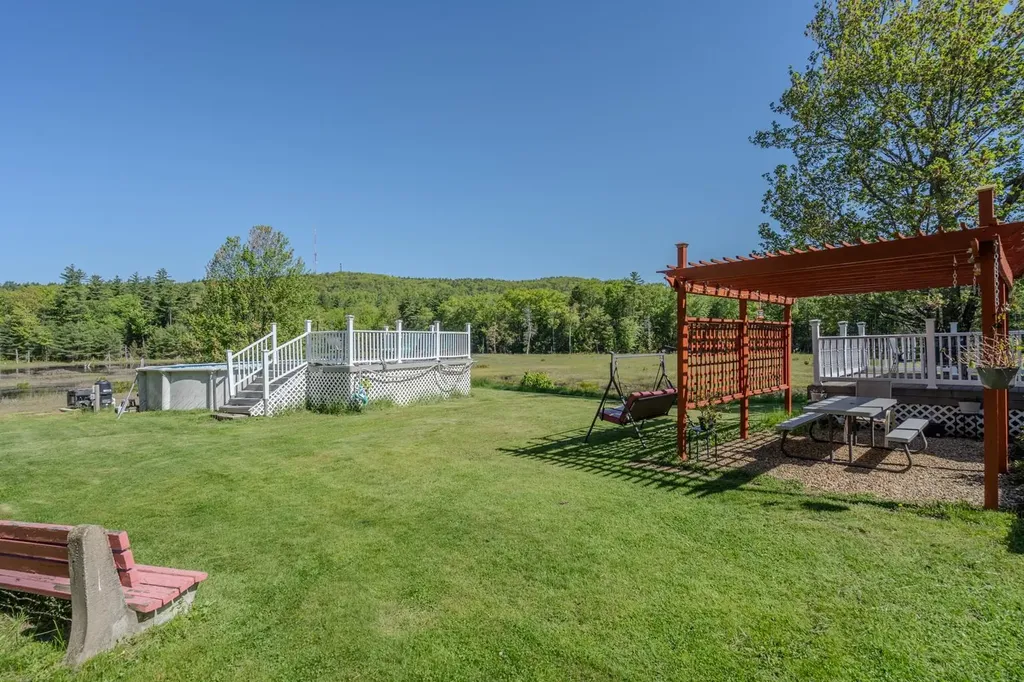 140 Mountain View Road Deerfield NH 03037