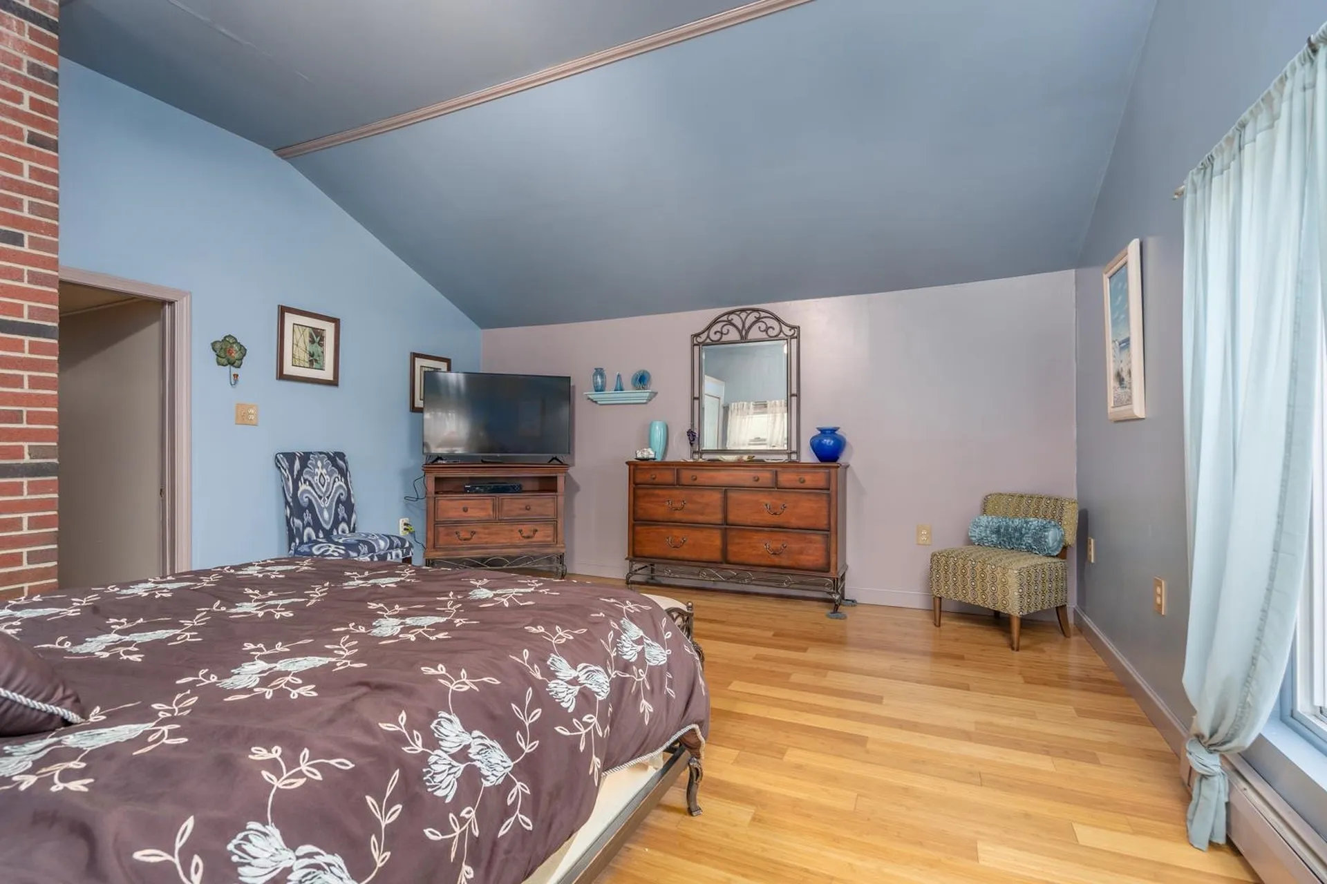 140 Mountain View Road Deerfield NH 03037