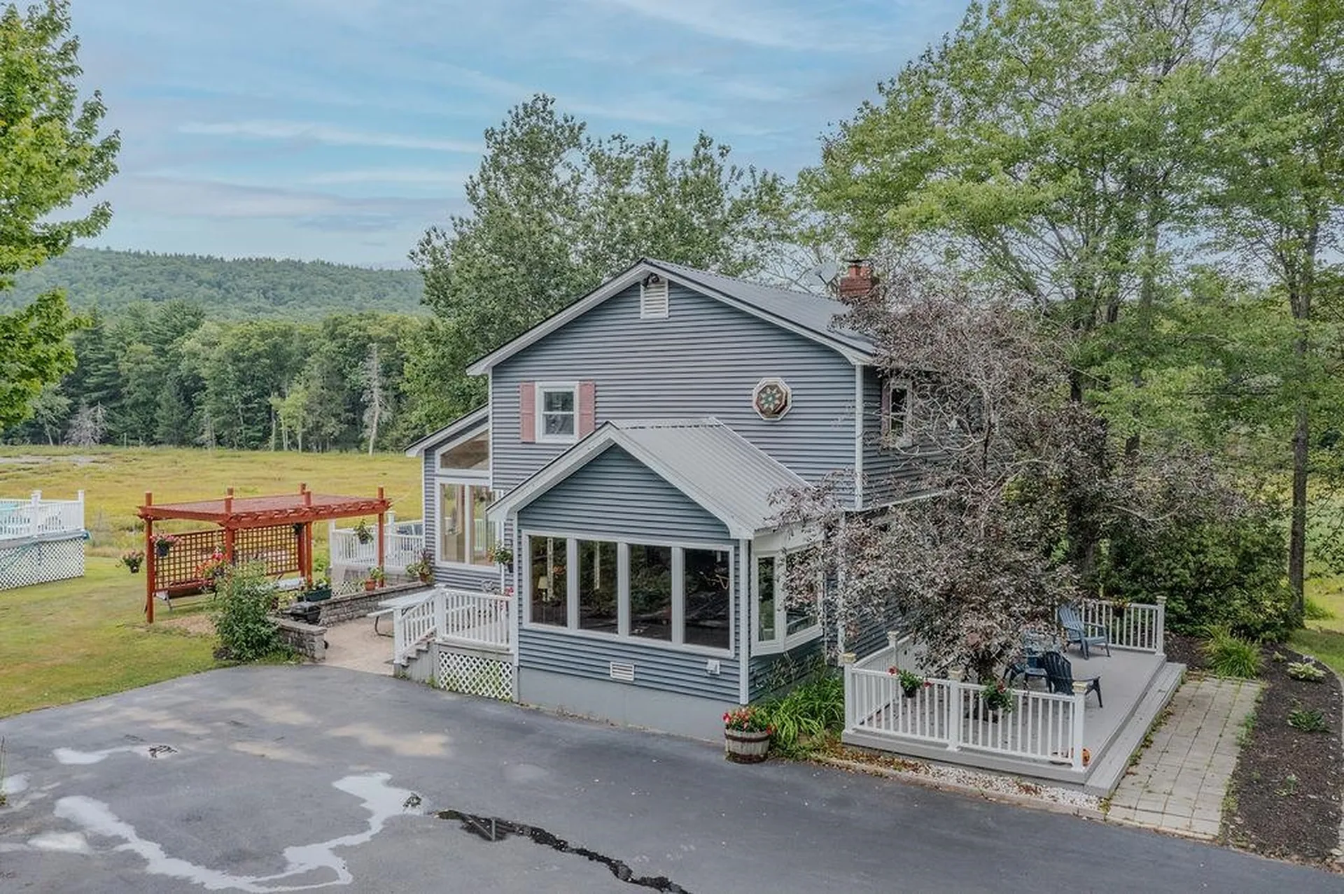 140 Mountain View Road Deerfield NH 03037