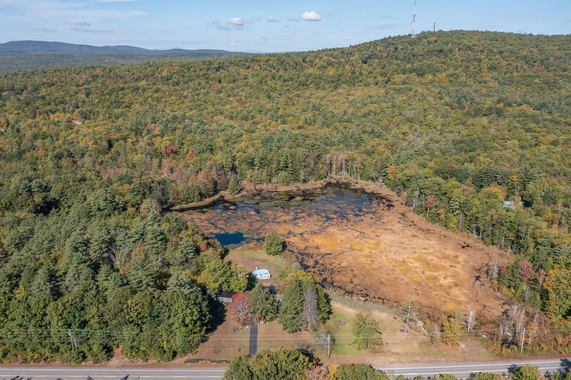 140 Mountain View Road Deerfield NH 03037