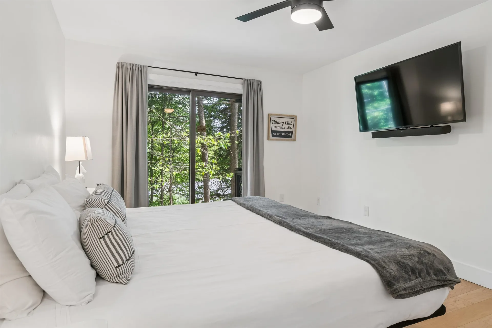 253 Old Quechee Road Hartford VT 05059
