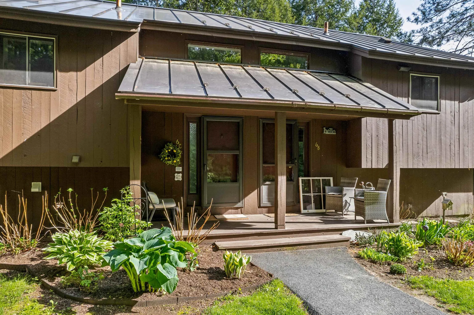 253 Old Quechee Road Hartford VT 05059