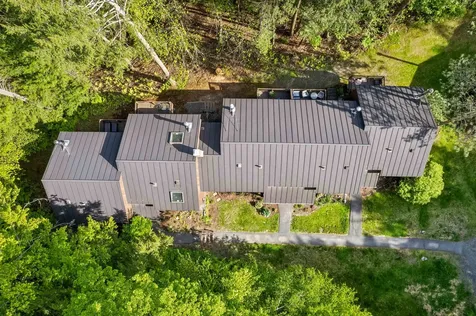 253 Old Quechee Road Hartford VT 05059