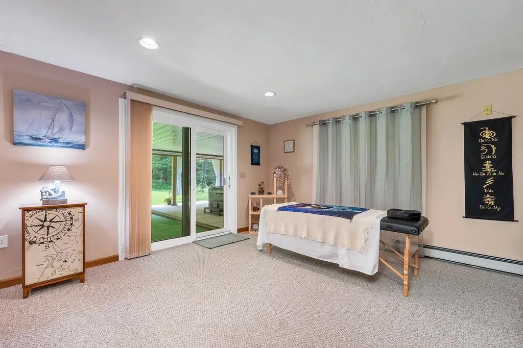 52 Meadow Lane Belmont NH 03220