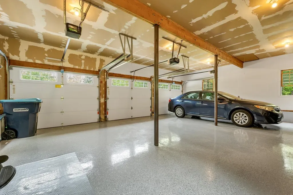52 Meadow Lane Belmont NH 03220