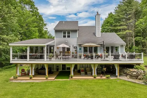 52 Meadow Lane Belmont NH 03220