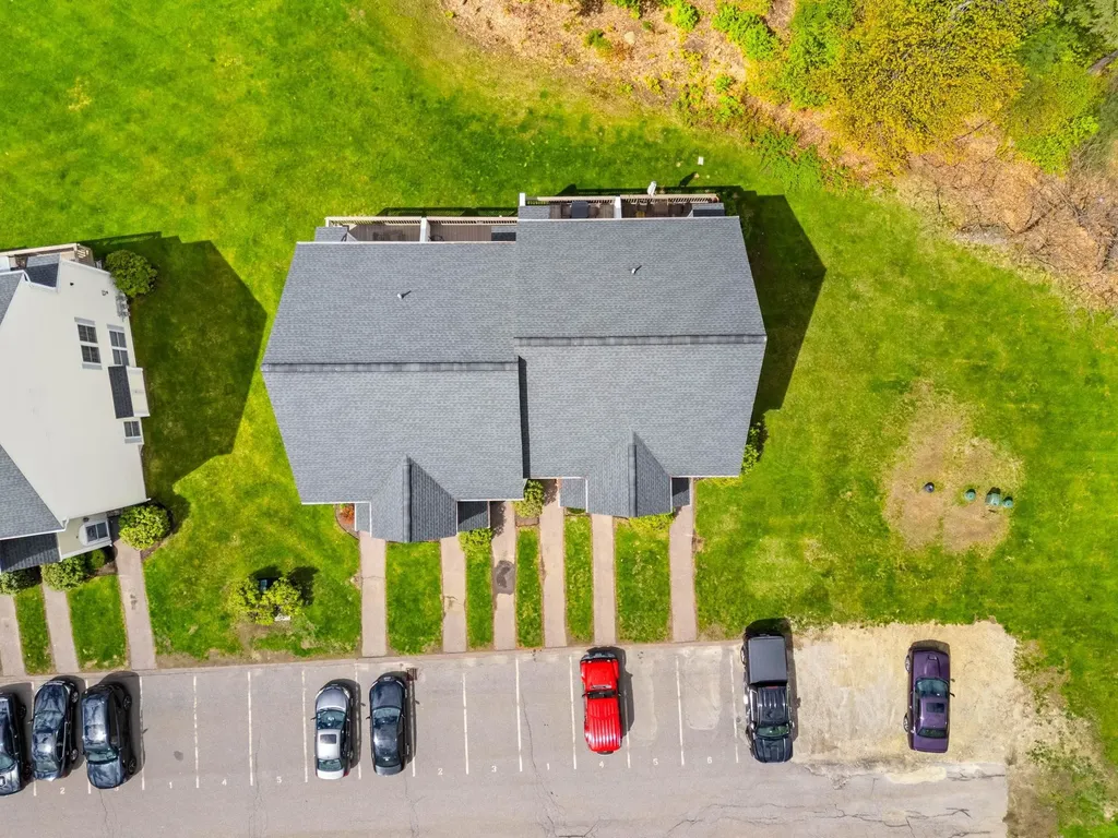 30 Brady Way Laconia NH 03246