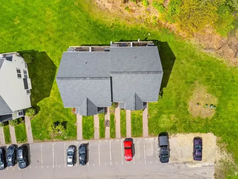 30 Brady Way Laconia NH 03246